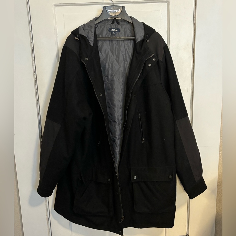 BLACK MENS COAT 2XL